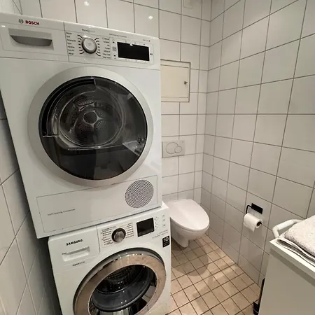 Apartamento Lys Med Terrasse 10 Min Til Bryggen *